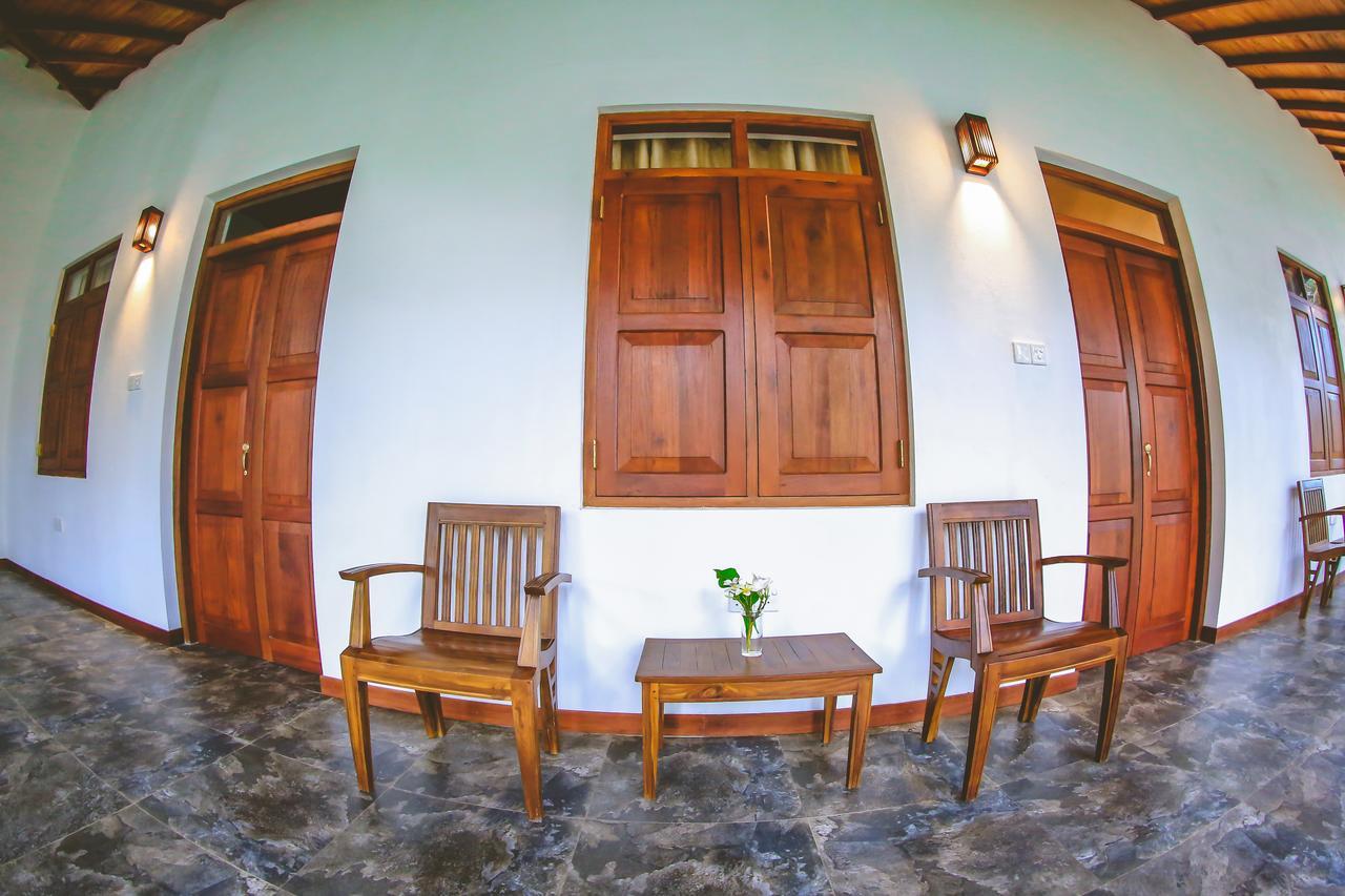 Villa Hiriketiya ディックウェラ エクステリア 写真